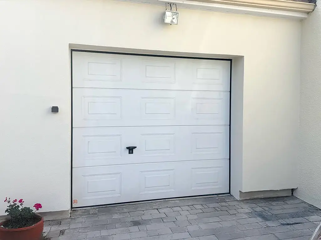 porte-garage-sectionnelle-01